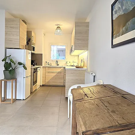 Charmante Maison 6 Personnes - 5 Min A Pied Zone Commerciale Sapiac - 3 - 4 Lits - Jardin Et Terrasses Prives - Parking Gratuit Sur Place Vakantiehuis *