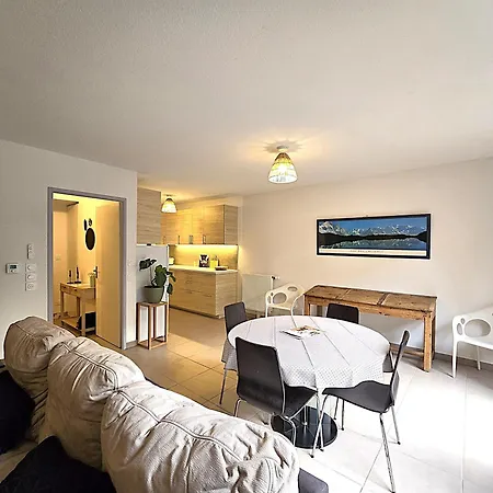 Charmante Maison 6 Personnes - 5 Min A Pied Zone Commerciale Sapiac - 3 - 4 Lits - Jardin Et Terrasses Prives - Parking Gratuit Sur Place Vakantiehuis *