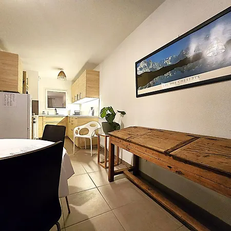 Vakantiehuis Charmante Maison 6 Personnes - 5 Min A Pied Zone Commerciale Sapiac - 3 - 4 Lits - Jardin Et Terrasses Prives - Parking Gratuit Sur Place