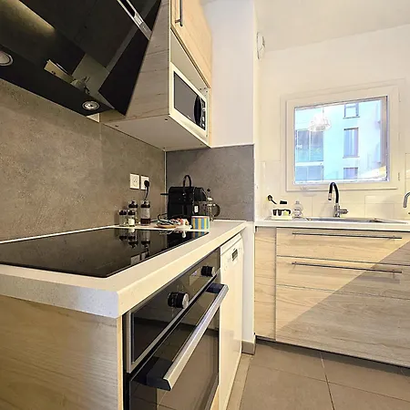 Charmante Maison 6 Personnes - 5 Min A Pied Zone Commerciale Sapiac - 3 - 4 Lits - Jardin Et Terrasses Prives - Parking Gratuit Sur Place Hébergement de vacances